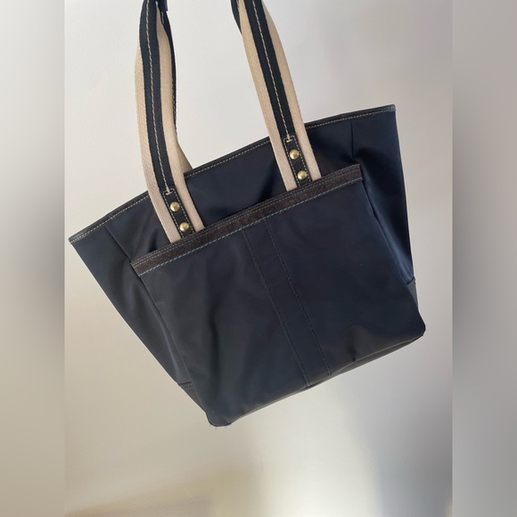 Coach Hamptons Weekend Black Tote Bag - Picture 2 of 9